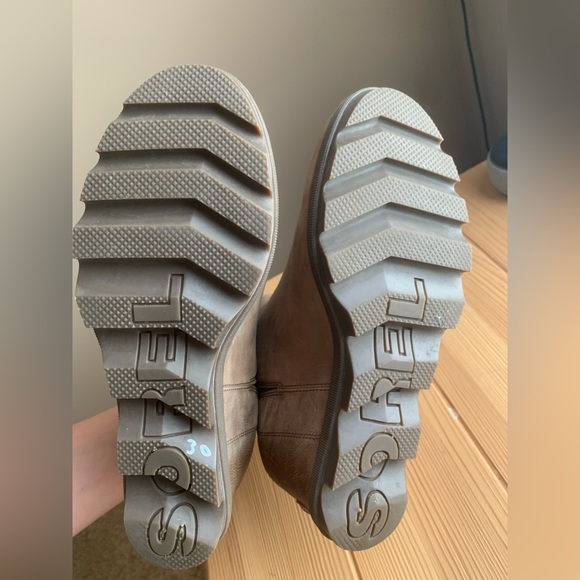 Sorel Women's Joan Of Arctic Sorel Zip Chelsea Wedge - Picture 6 of 10